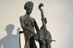 Cellospielerin_neu